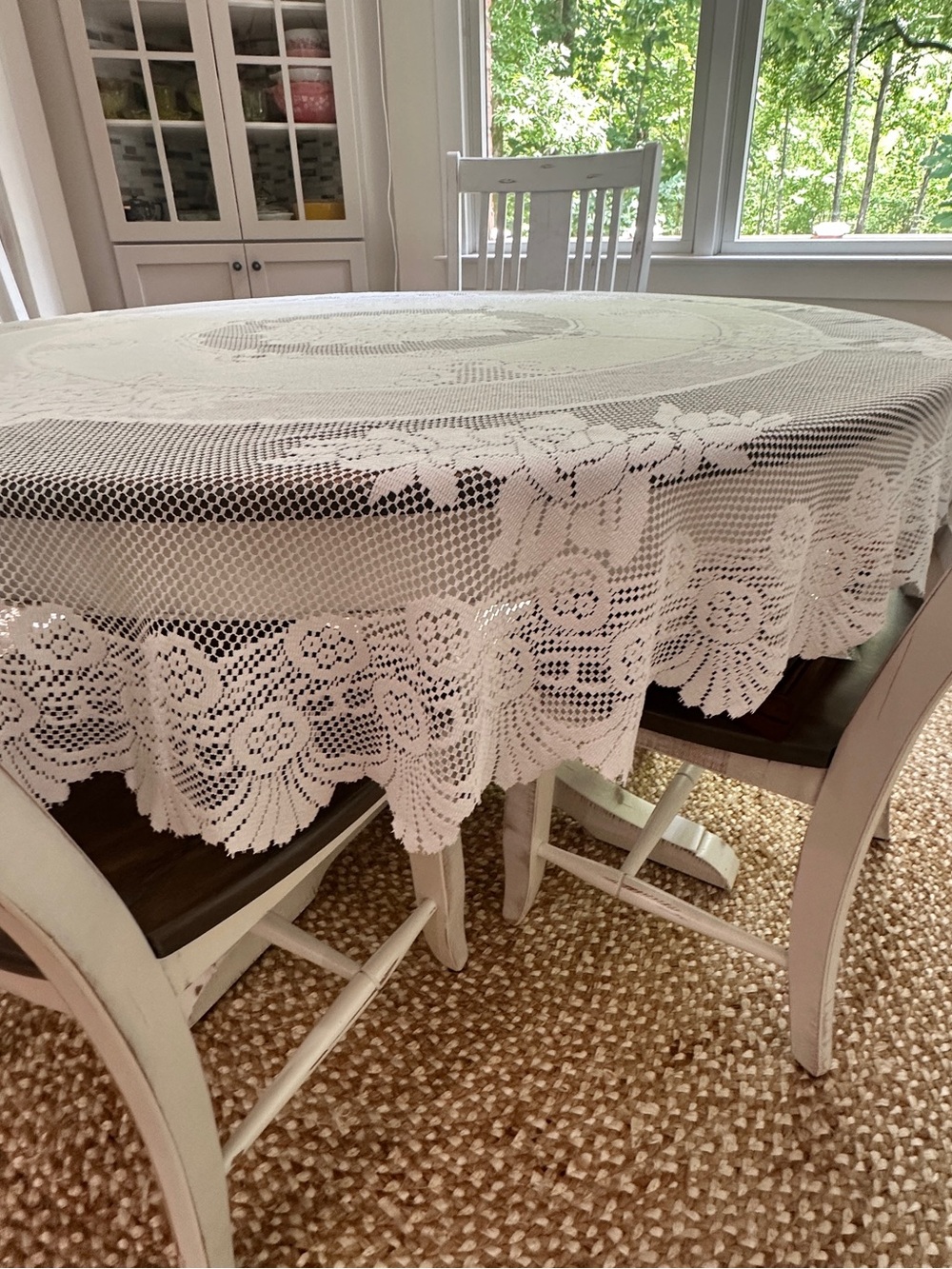 Ritz 72” Round White Lace Tablecloth Floral Polyester Table Cover